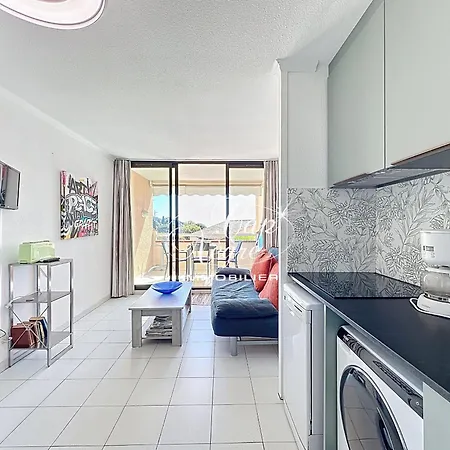 T2 Renove Vue Pour 4 Personnes A 50m De La De Pramousquier Apartment