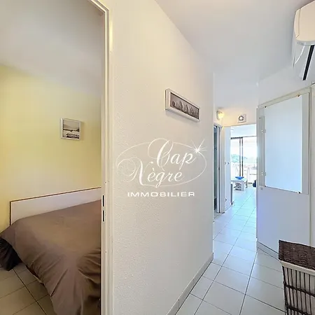 Apartment T2 Renove Vue Pour 4 Personnes A 50m De La De Pramousquier