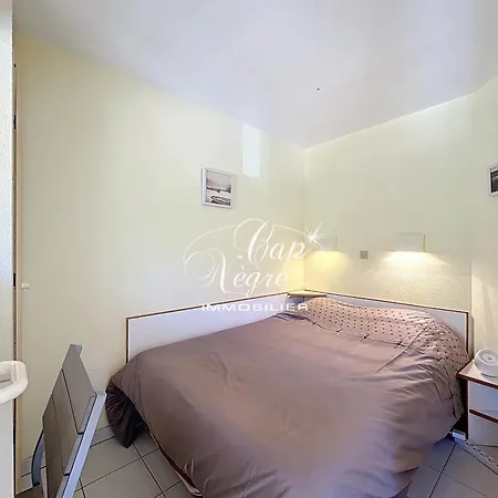 T2 Renove Vue Pour 4 Personnes A 50m De La De Pramousquier Apartment
